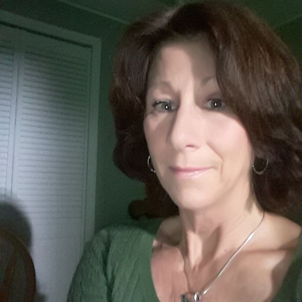 Meet your Posher, Becky